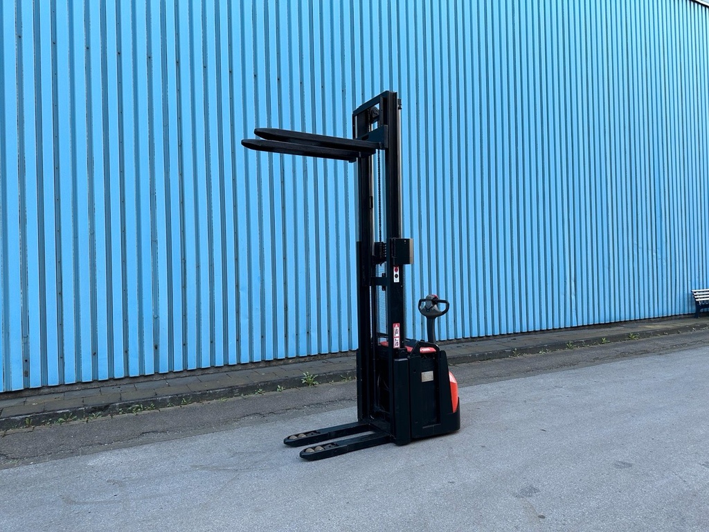 BT Toyota SWE160L Hochhubwagen Initialhub 2017 Elektro5