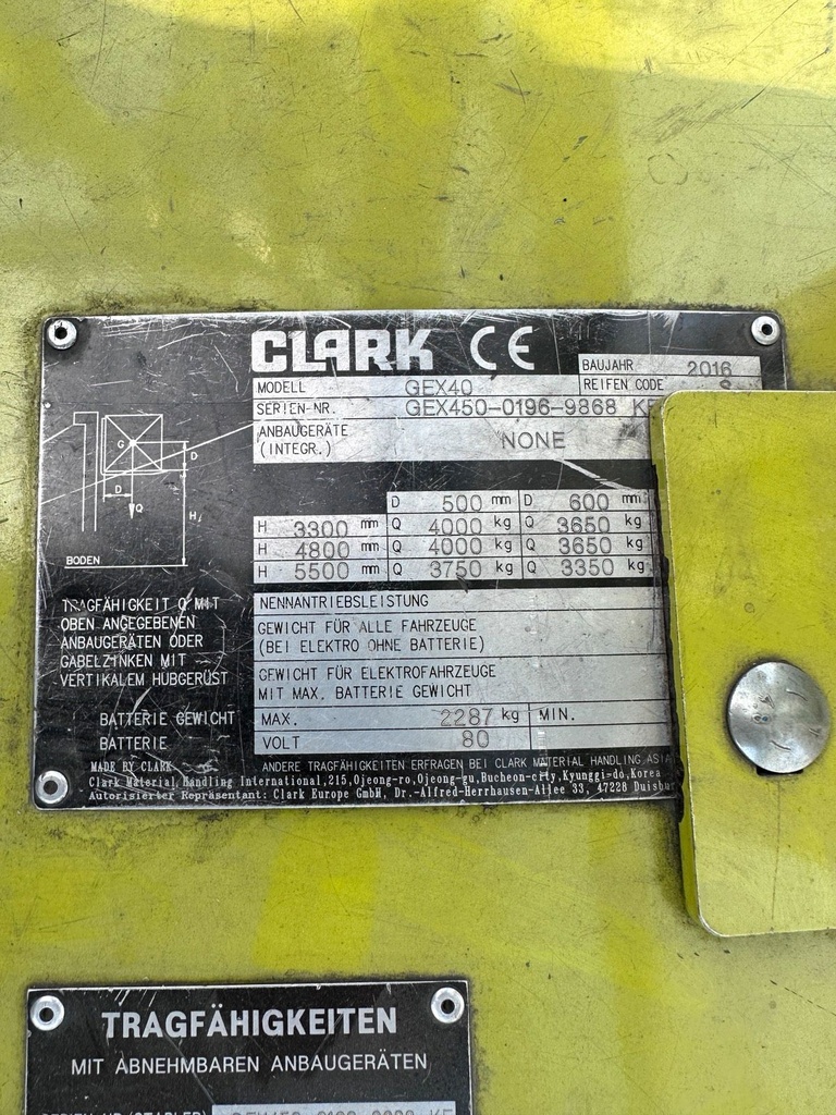 Clark GEX40 4T Elektro Gabelstapler Triplex 5500mm13