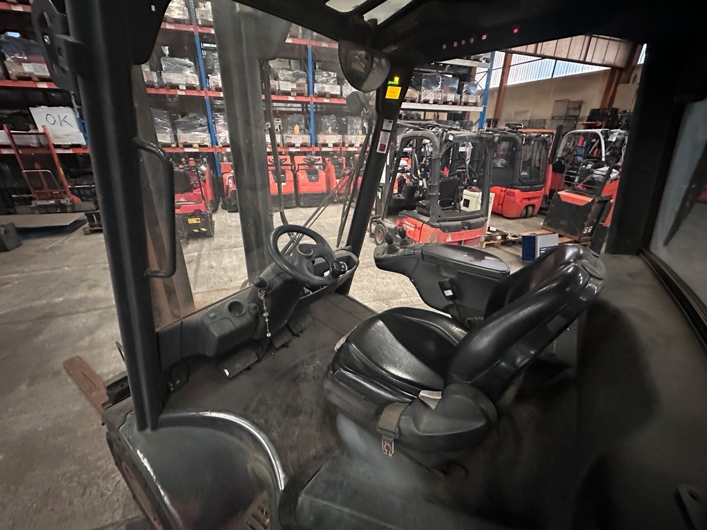 H45D-02 394 Diesel Gabelstapler 3700mm Hub.  7