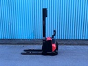 BT SWE120 Mitfahrer Hochhubwagen 3700mm Hub Elektro 3