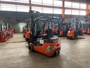 Toyota 2.0T Elektro Gabelstapler 4000mm Zinkenversteller 2017Bild 6