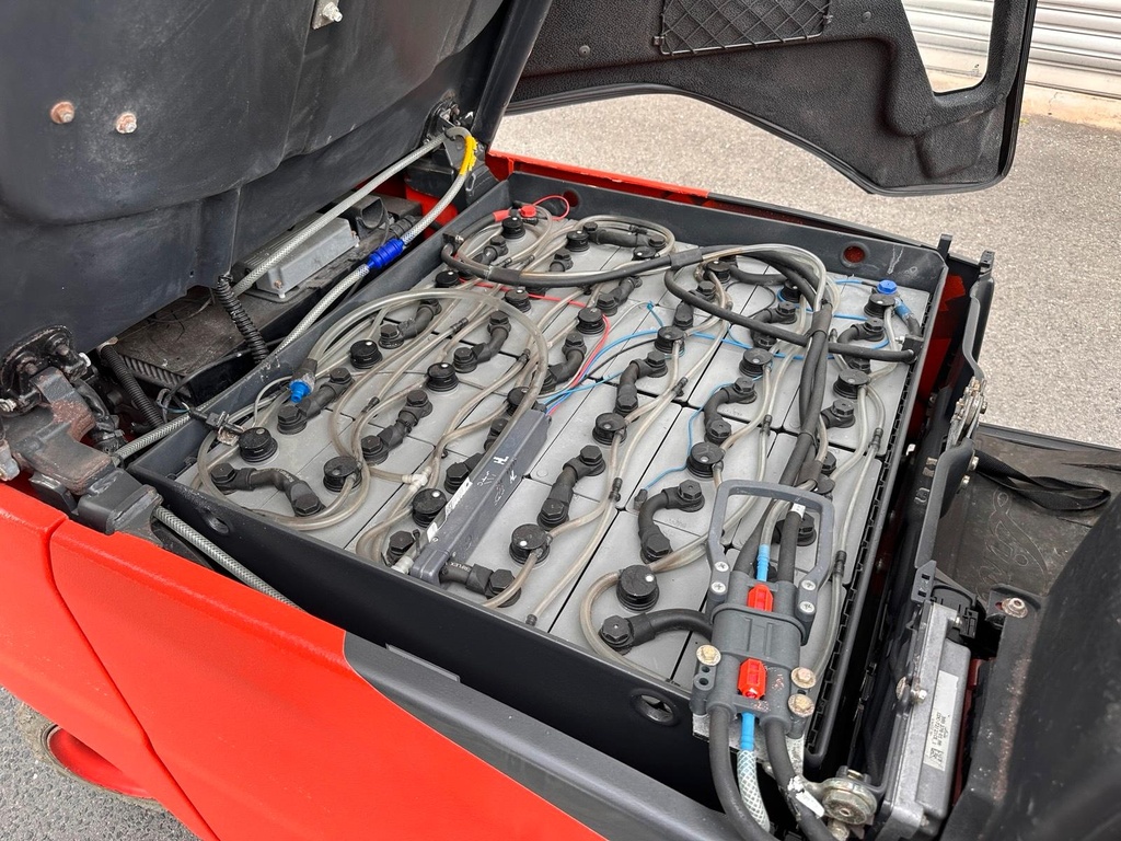 Linde E20PHL Elektro Gabelstapler Ballen Klammer Gabel Stapler 8