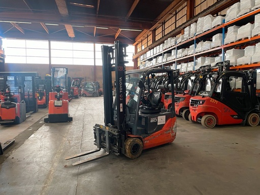 Toyota 2.0T Elektro Gabelstapler 4000mm Zinkenversteller 2017