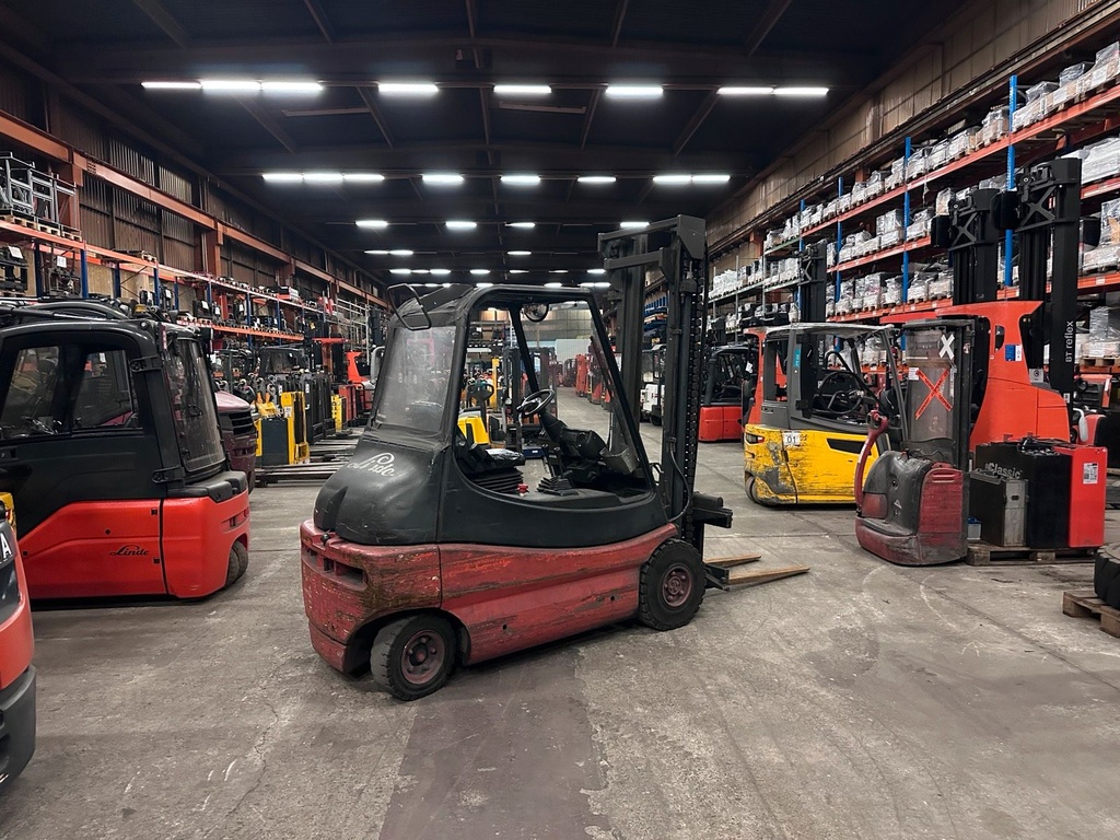 Linde E30 Elektro Gabelstapler 3450mm Hub. Stapler 3t4