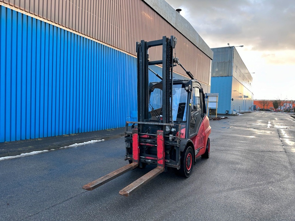 Linde H50T-02/ 600 Gas Stapler 4100mm Hub Zinkenversteller 2