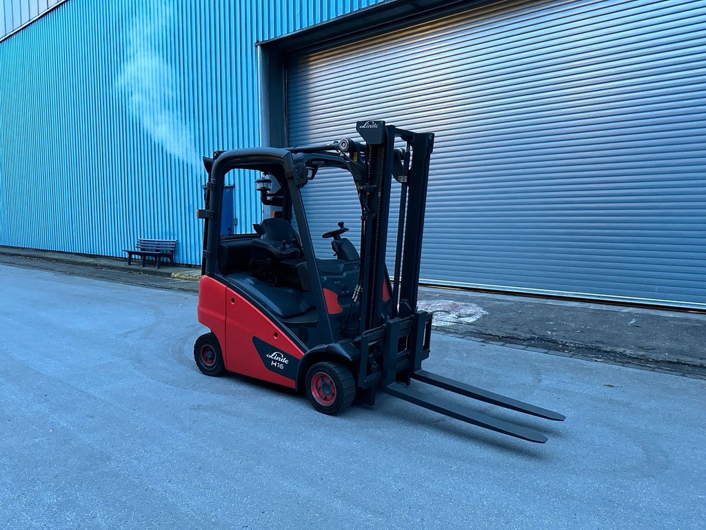 Linde H16T-01 Gas Gabelstapler 3150mm Hub Treibgas Stapler6
