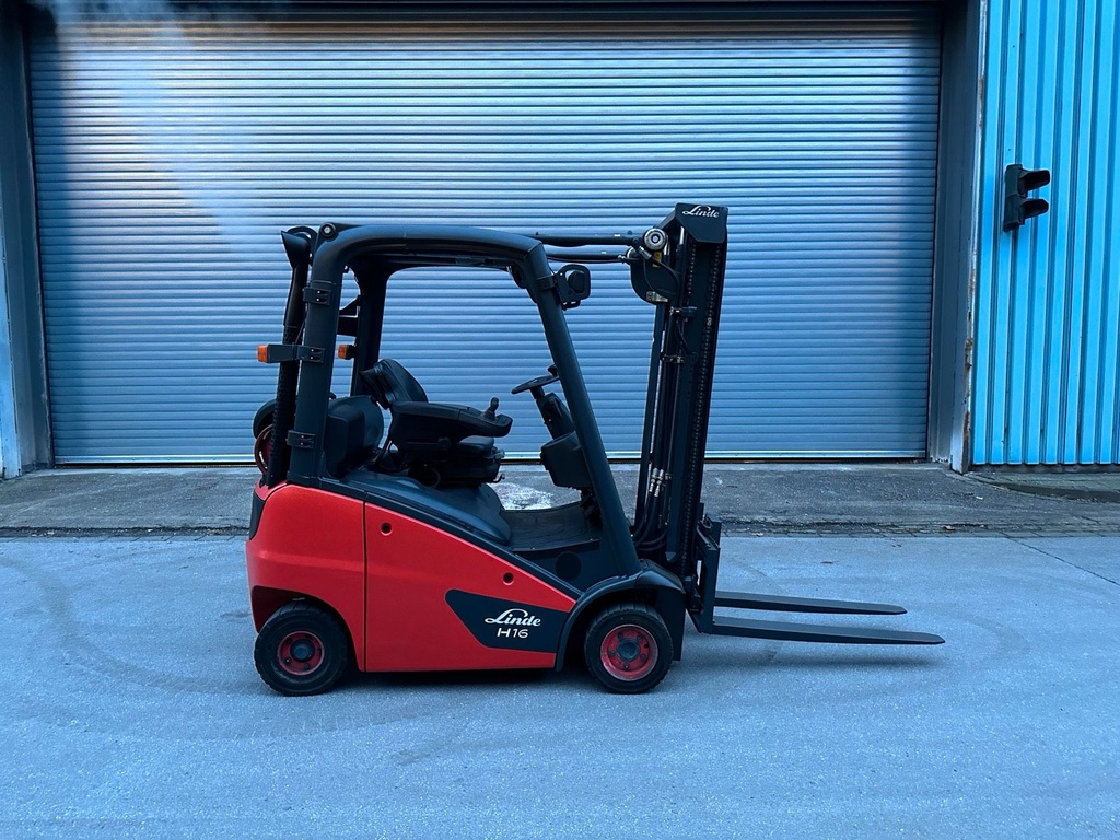 Linde H16T-01 Gas Gabelstapler 3150mm Hub Treibgas Stapler7