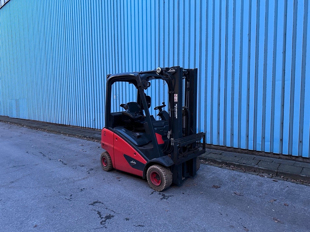 Linde H18T-01 Triplex 4620mm Hub Gas Gabelstapler 1,8t 6