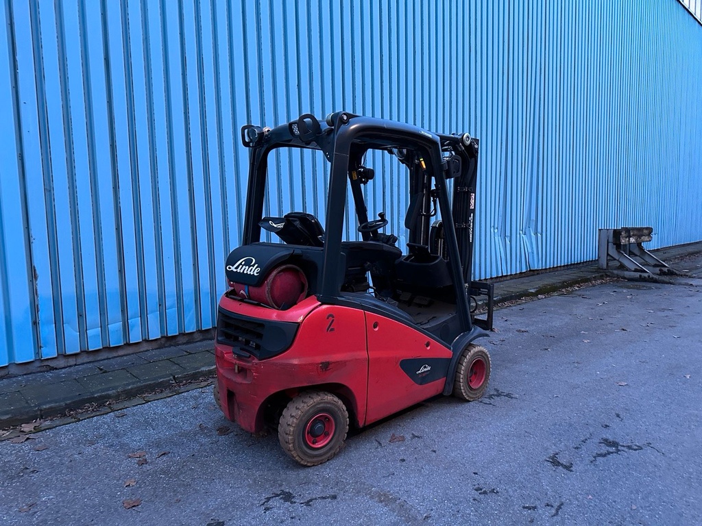 Linde H18T-01 Triplex 4620mm Hub Gas Gabelstapler 1,8t 8