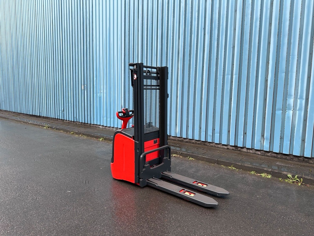 Linde L14 2924mm Hub Elektro Stapler Hochhubwagen 3