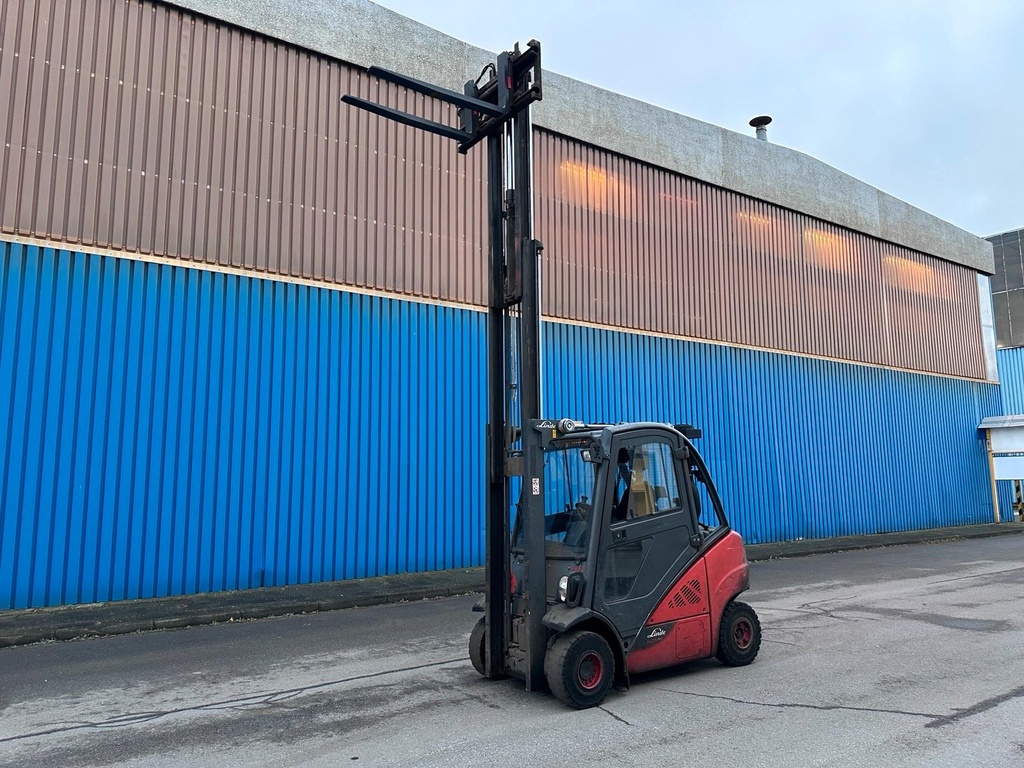 Linde H25D-02 Triplex 4715mm Hub Diesel Gabelstapler 7