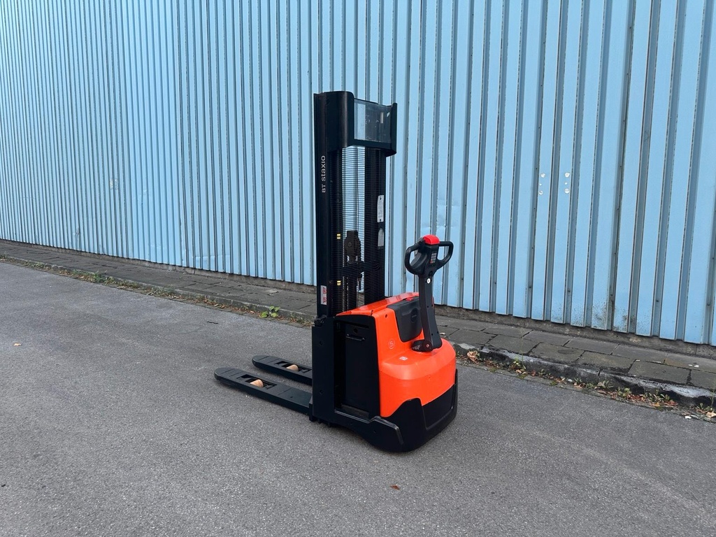 Toyota SWE120L 2020 Elektro Hochhubwagen 3300mm Initialhub9