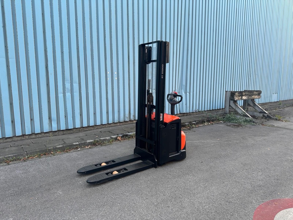 Toyota SWE120L 2020 Elektro Hochhubwagen 3300mm Initialhub11